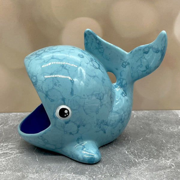 Whale Holder - Tangle Artistry