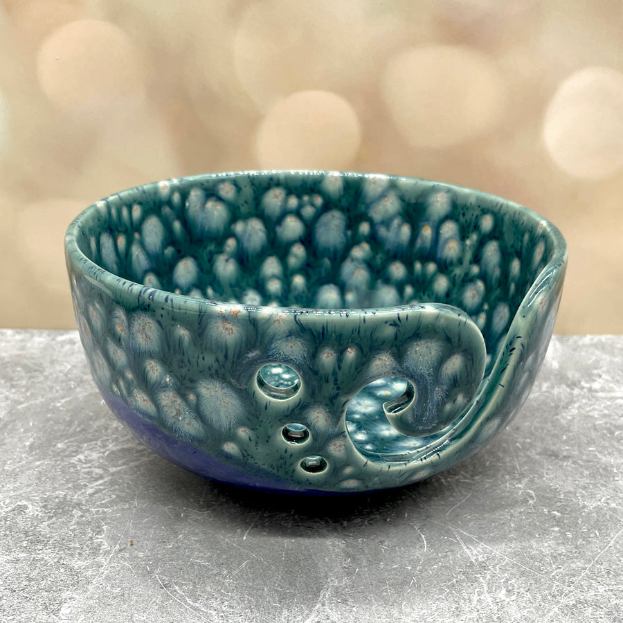 Yarn Bowl - Blue Bursts