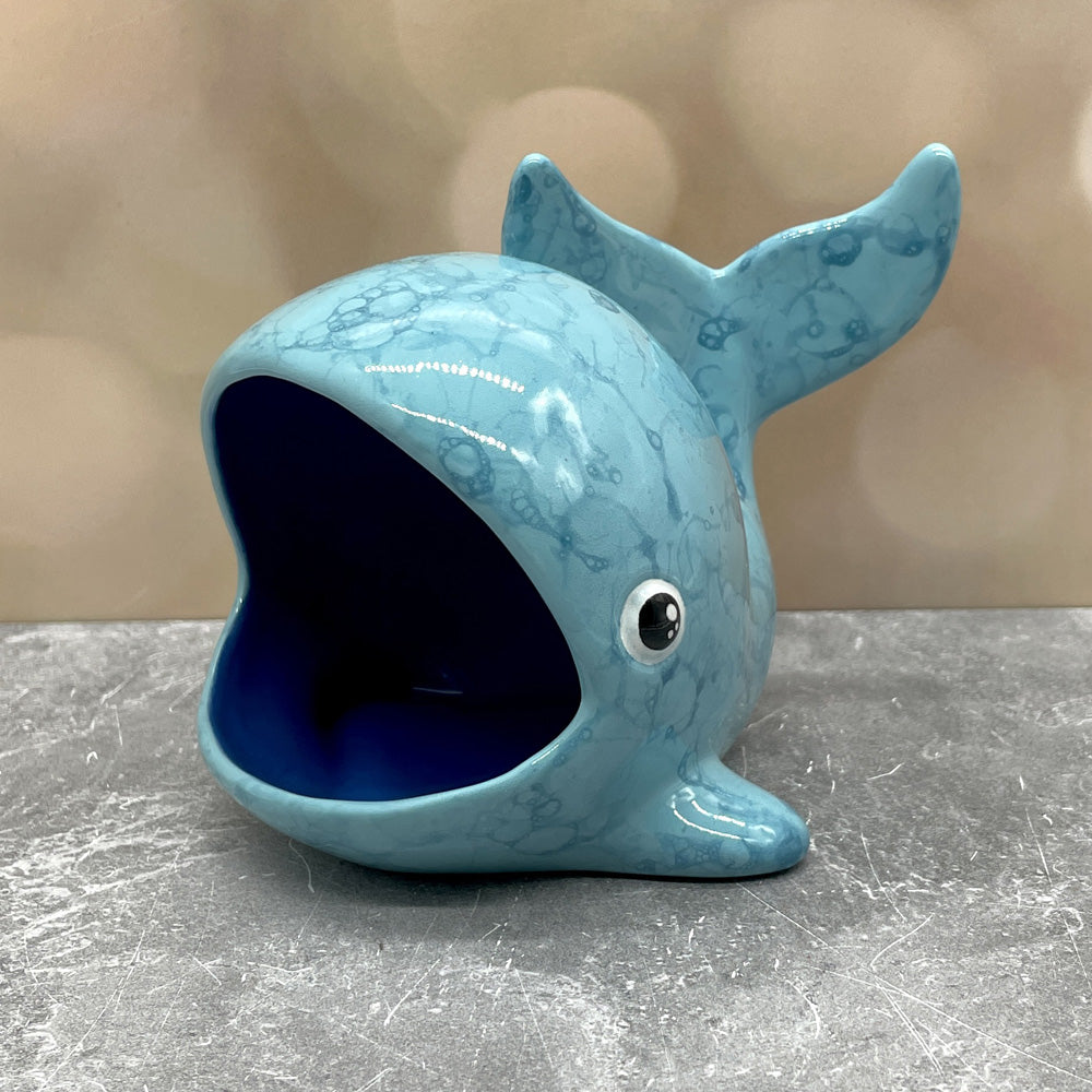 Whale Holder