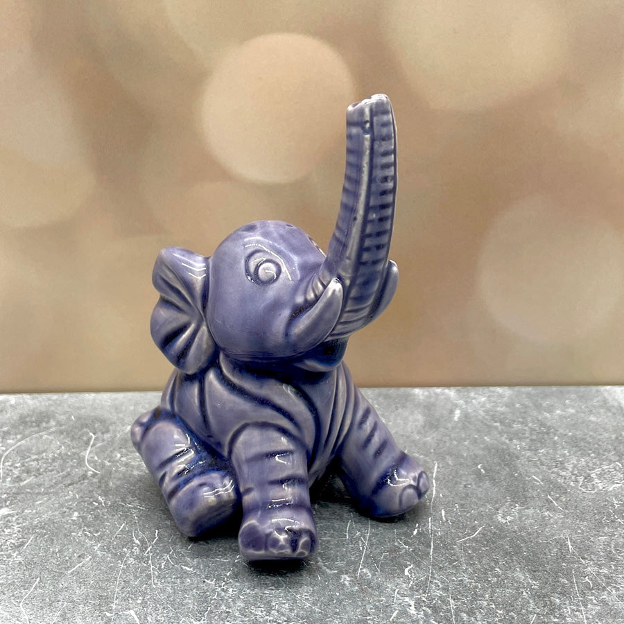 Elephant Ring Holder Stand