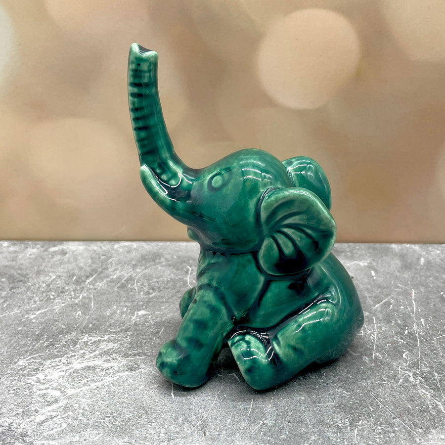 Elephant Ring Holder Stand