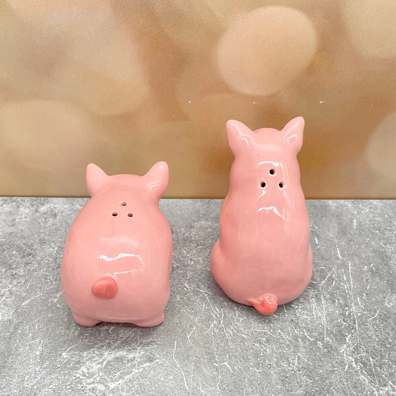 Salt & Pepper Shakers - Pigs