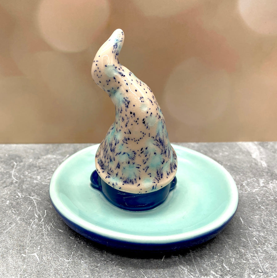 Gnome Ring Holder - Pink Blue Crystals