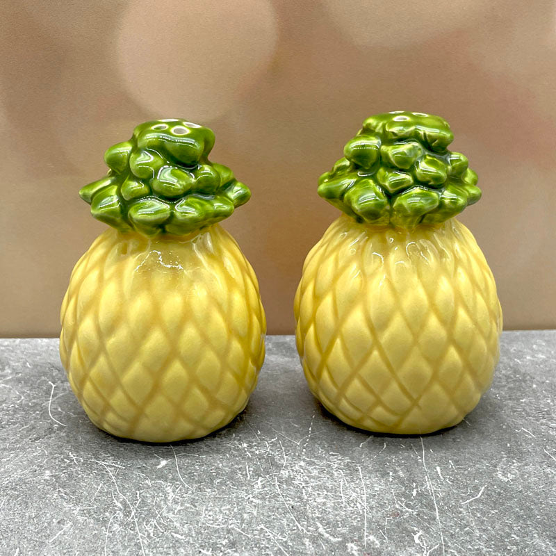 Salt & Pepper Shakers - Pineapple