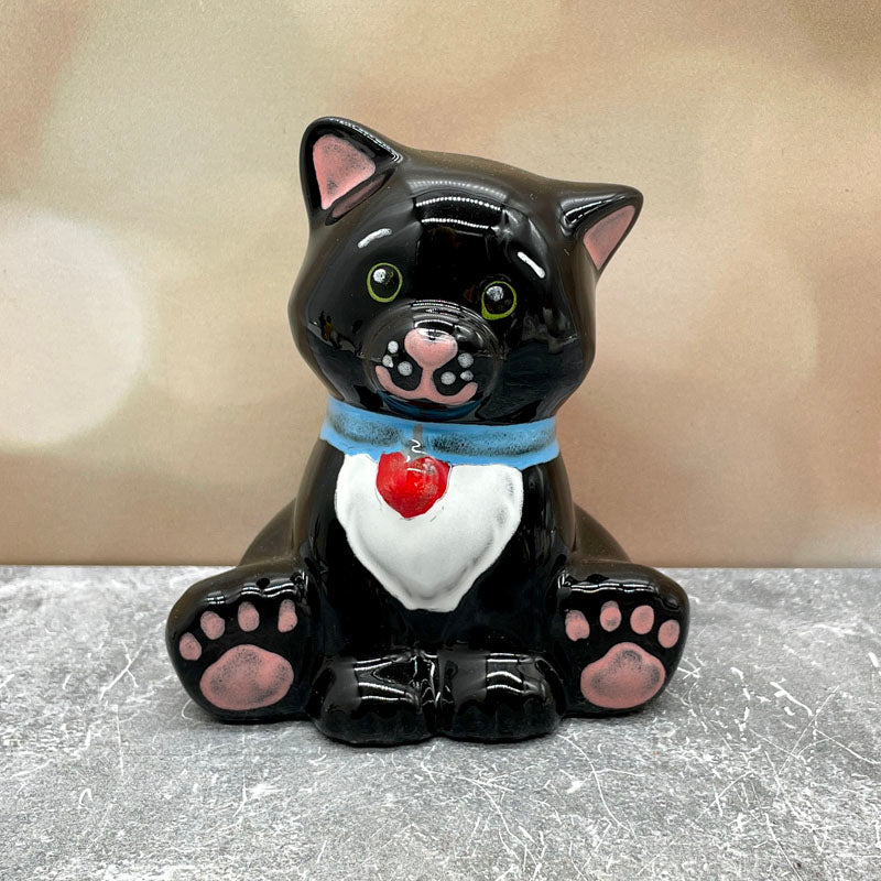 Cat Figurine Sitting