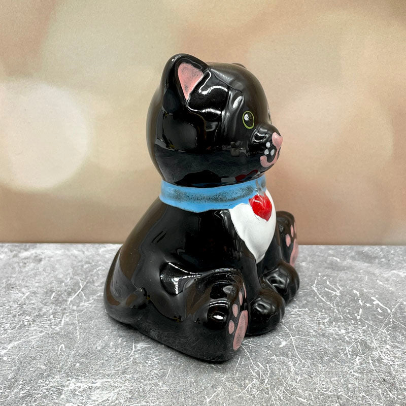 Cat Figurine Sitting