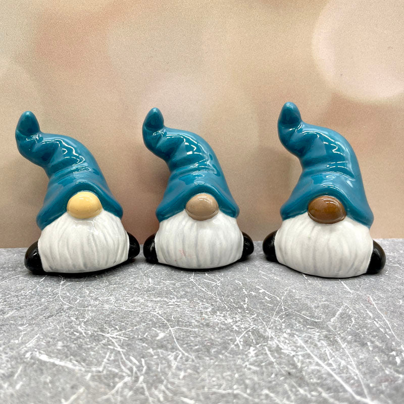 Happy Little Gnome Friends
